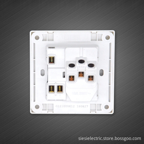 5 PIN wall socket with 1 way switch